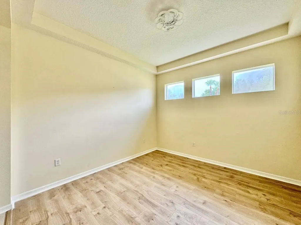 3989 Windcrest Drive Wesley Chapel FL 33544