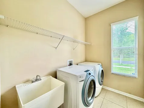 3989 Windcrest Drive Wesley Chapel FL 33544