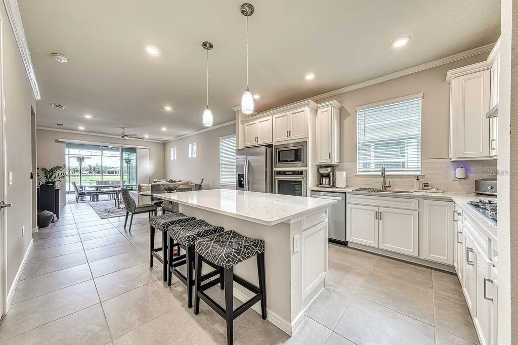 2505 Cliff Way St Cloud FL 34771