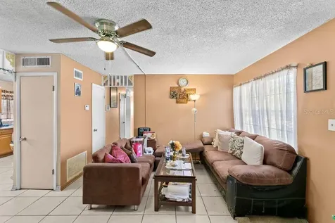 1211 Poppy Avenue Orlando FL 32811