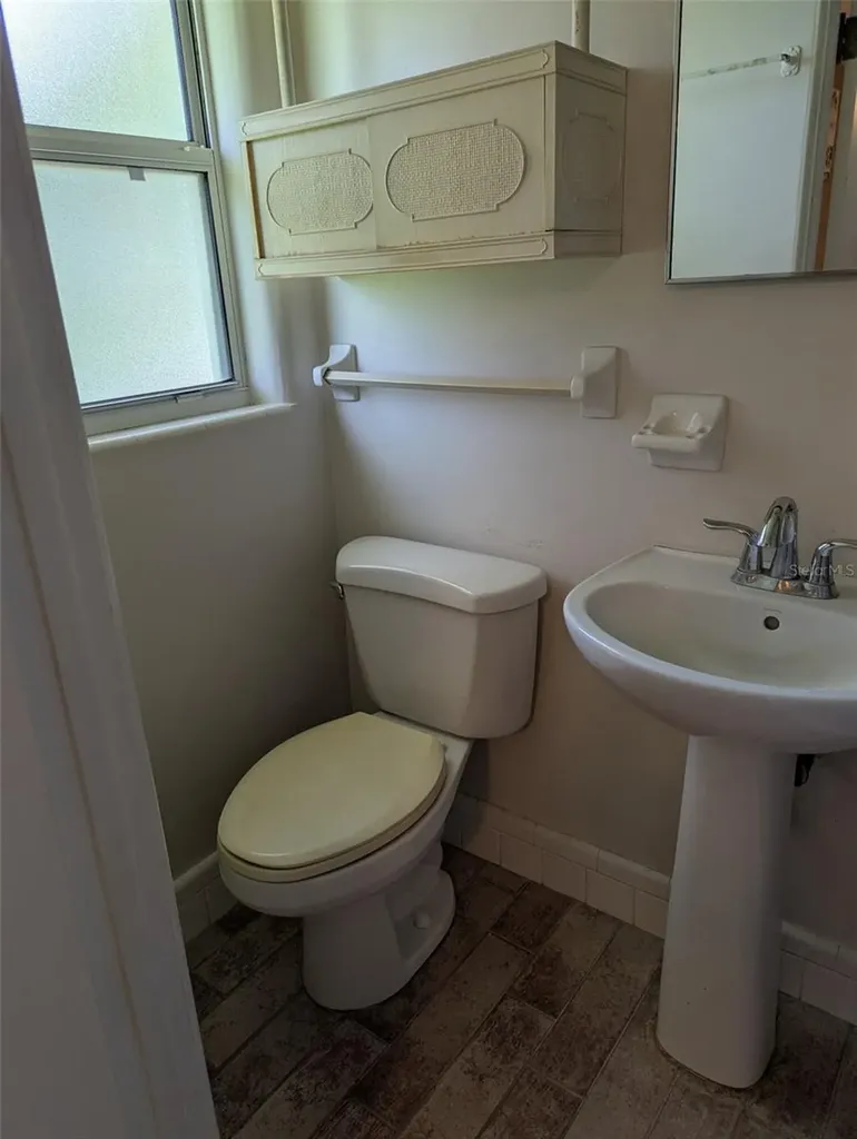 314 Roslyn Avenue New Smyrna Beach FL 32168