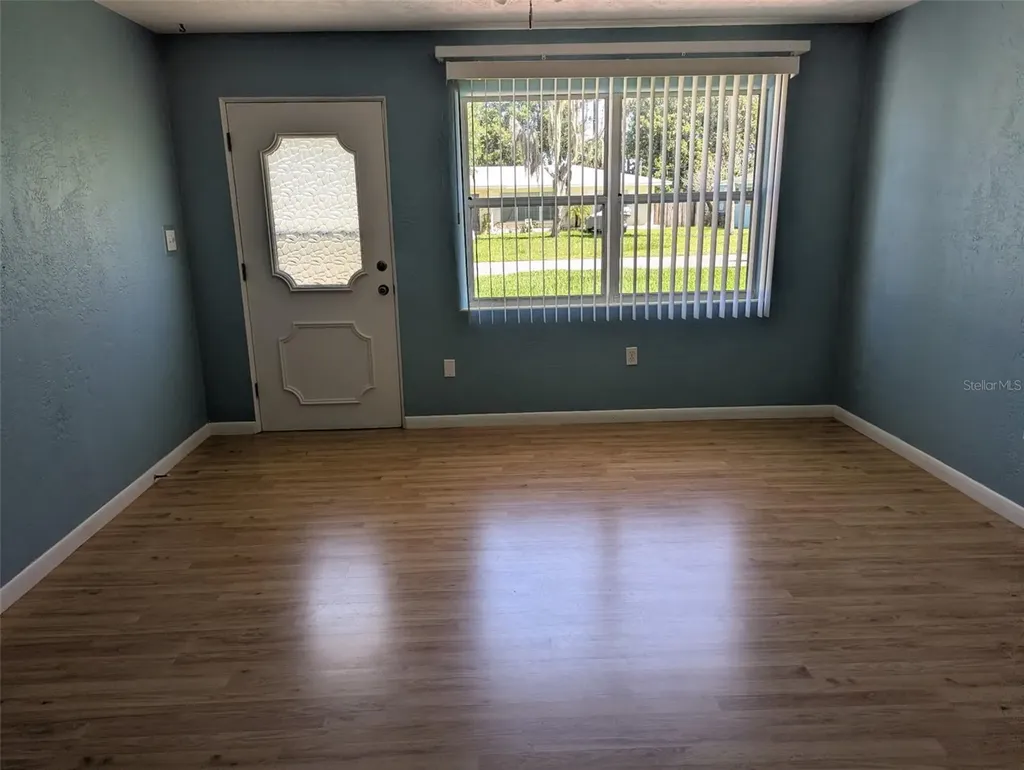 314 Roslyn Avenue New Smyrna Beach FL 32168