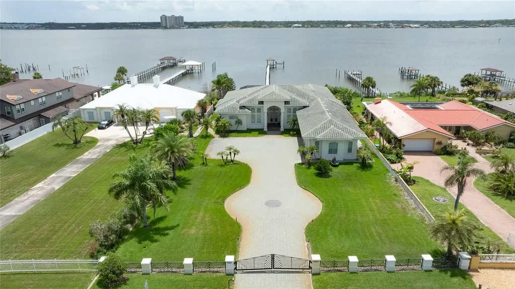 3020 S Peninsula Drive Daytona Beach Shores FL 32118