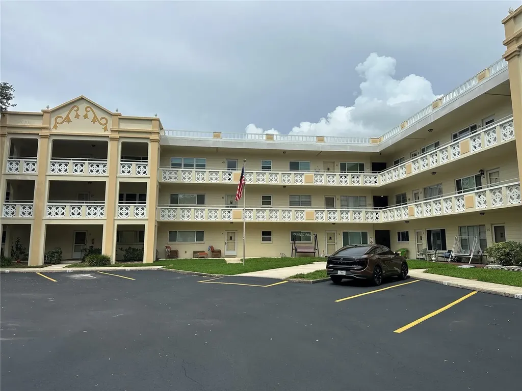 2285 Israeli Drive Clearwater FL 33763