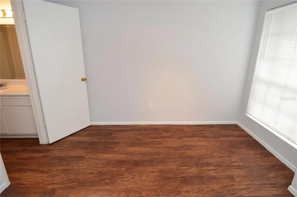 8625 Mallard Reserve Drive Tampa FL 33614