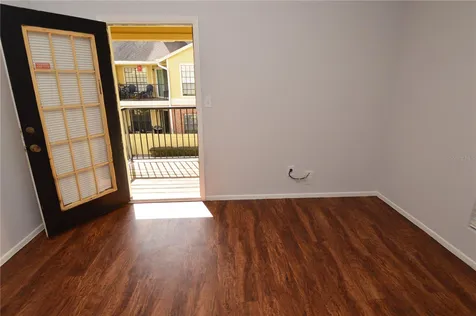 8625 Mallard Reserve Drive Tampa FL 33614