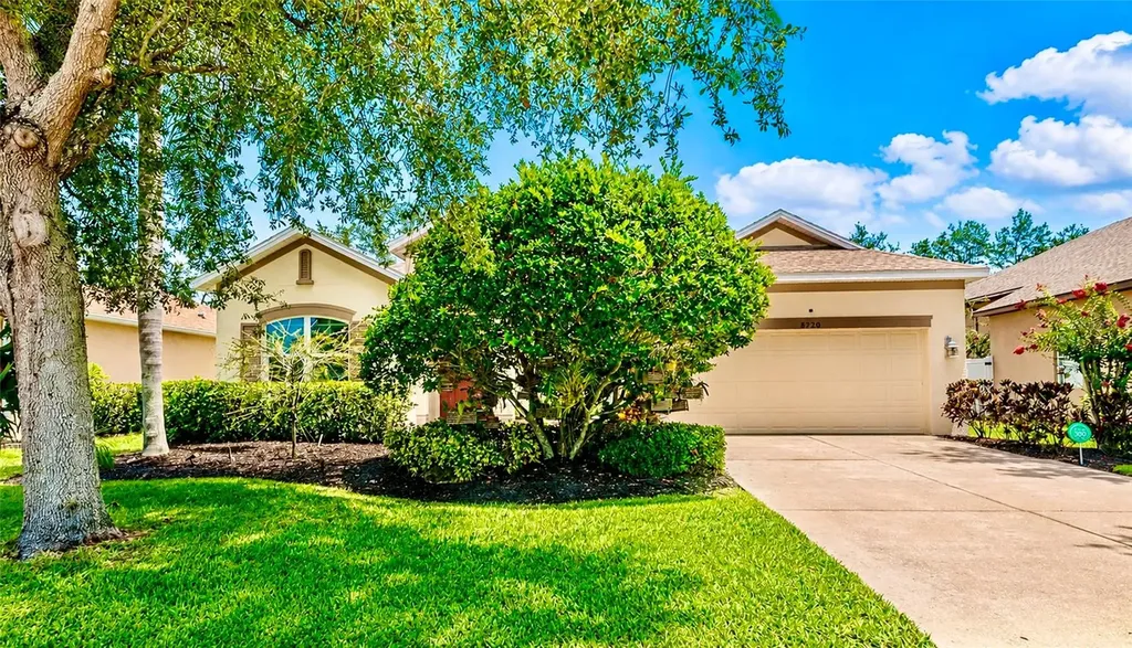 5720 43rd Court E Bradenton FL 34203