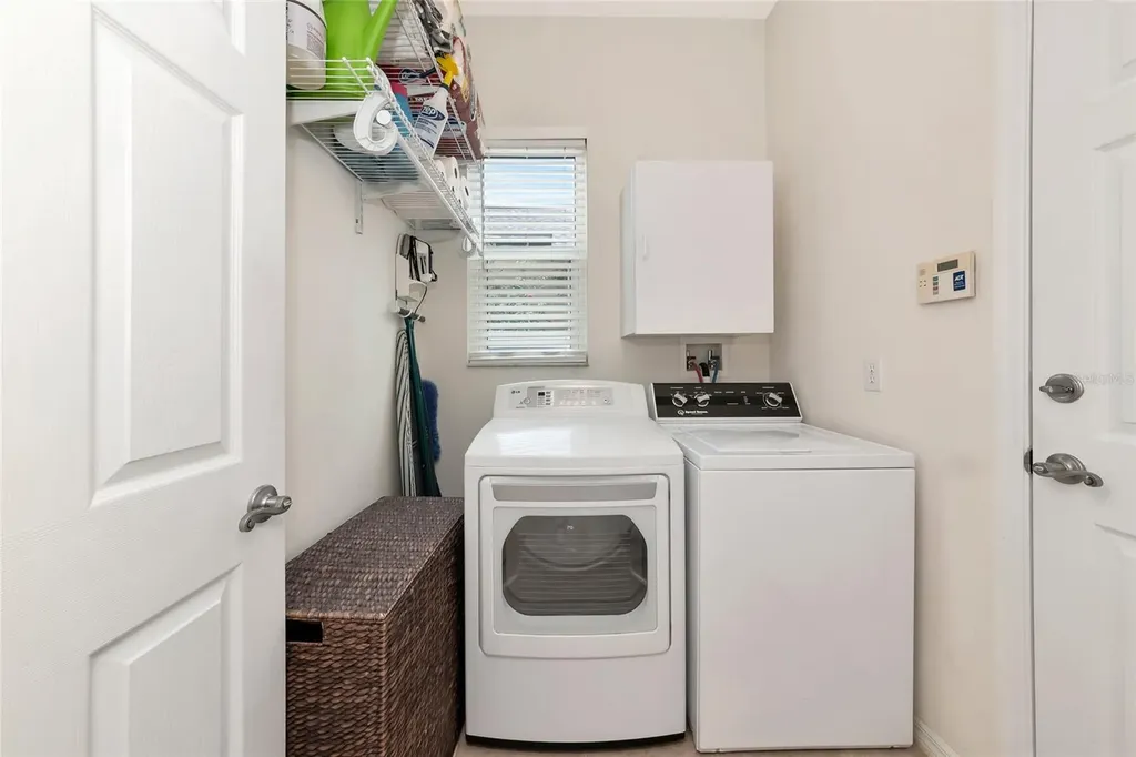 5720 43rd Court E Bradenton FL 34203