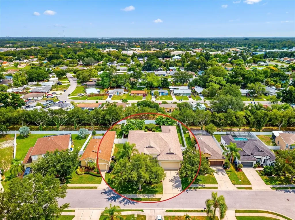 5720 43rd Court E Bradenton FL 34203
