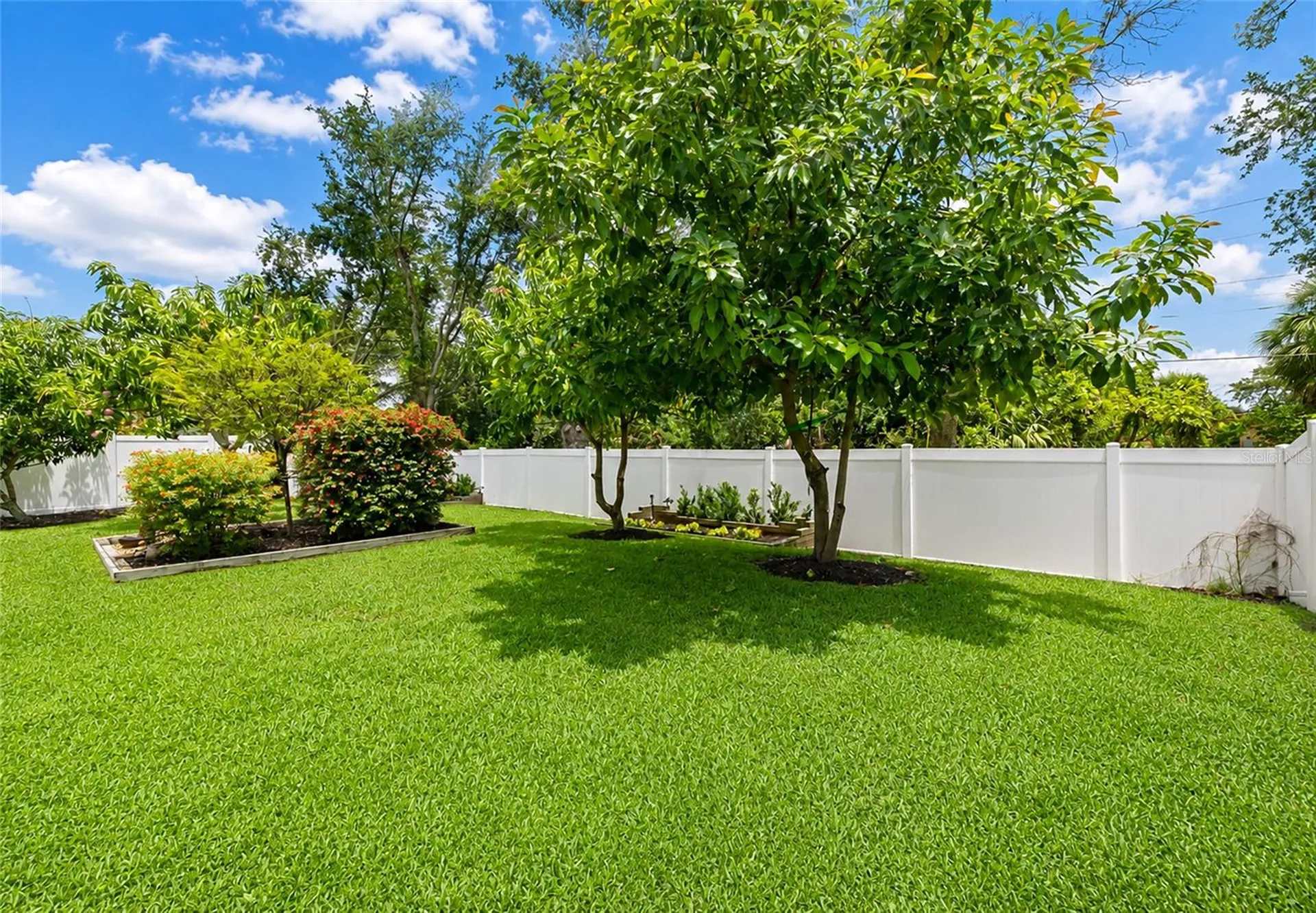 5720 43rd Court E Bradenton FL 34203