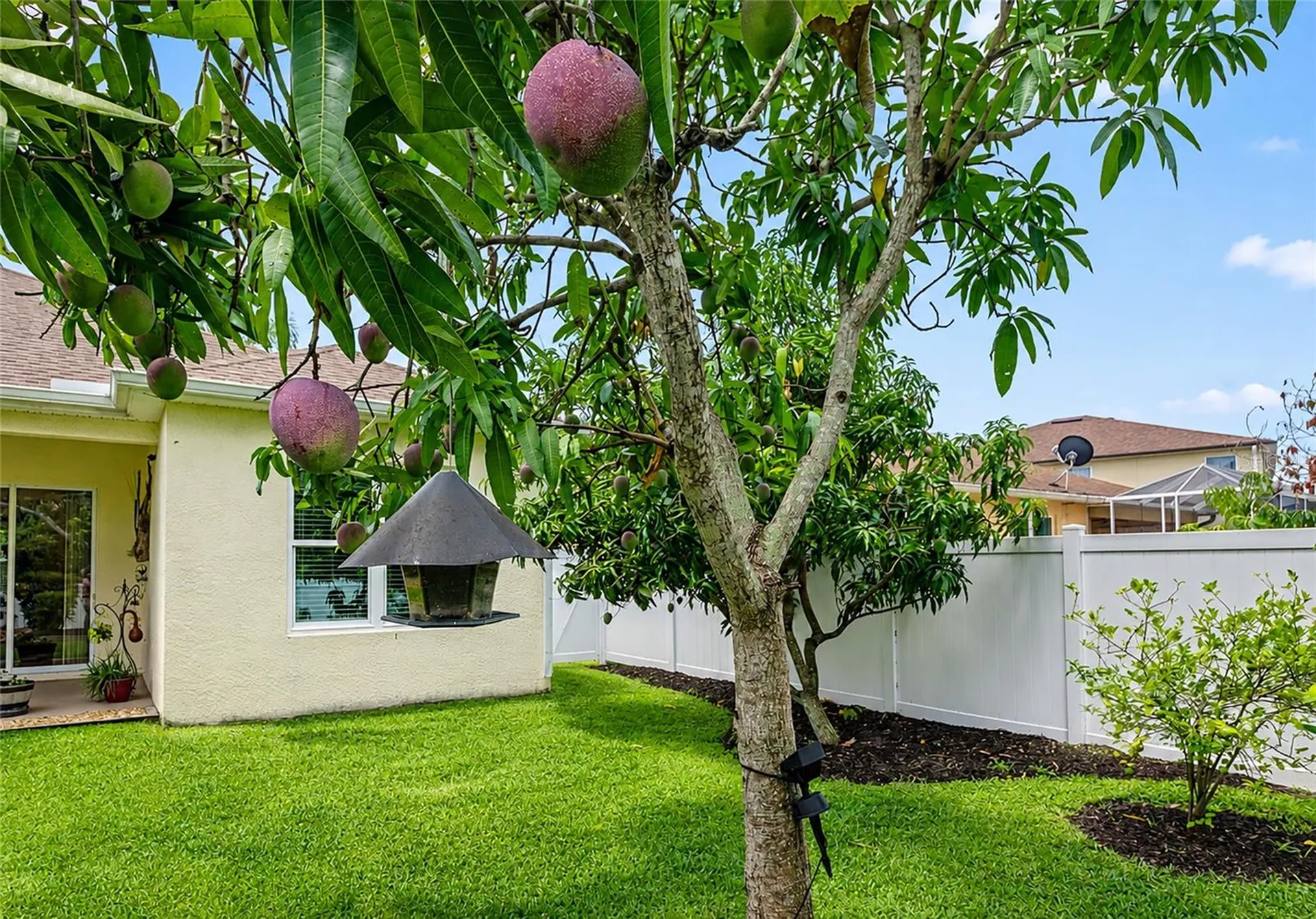5720 43rd Court E Bradenton FL 34203