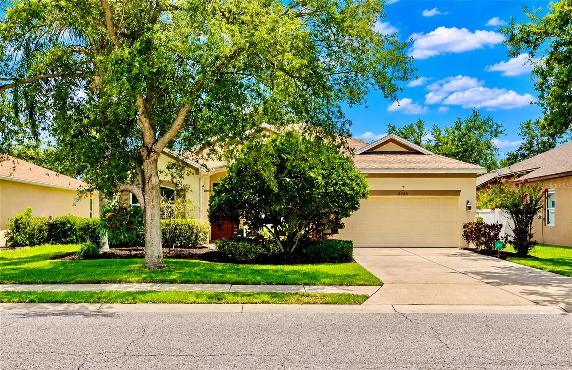 5720 43rd Court E Bradenton FL 34203