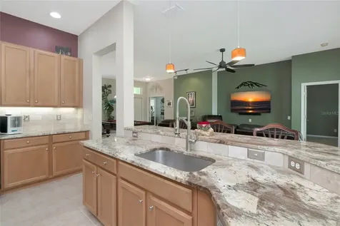 5720 43rd Court E Bradenton FL 34203