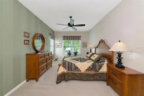5720 43rd Court E Bradenton FL 34203