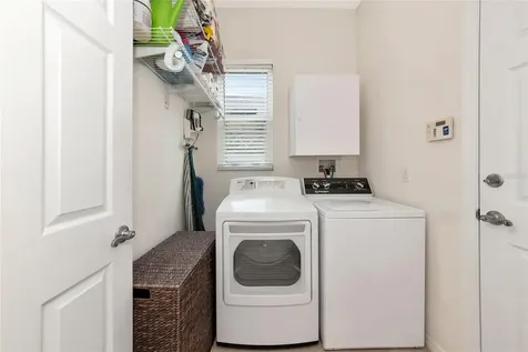 5720 43rd Court E Bradenton FL 34203