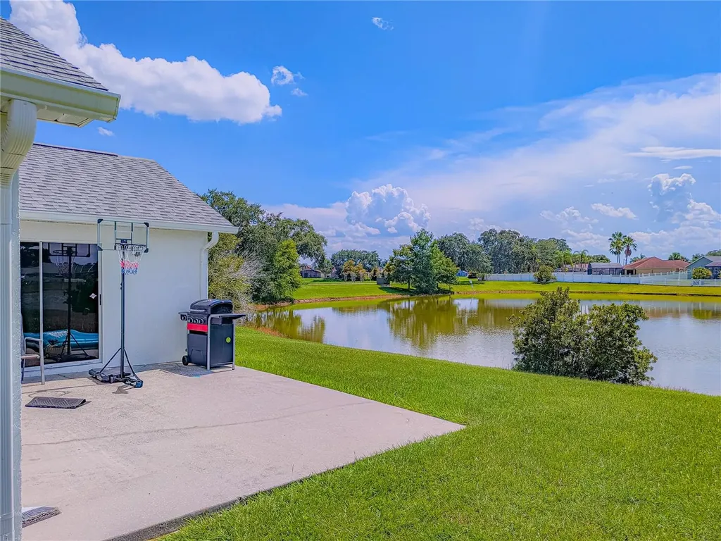 2408 Shelby Circle Kissimmee FL 34743