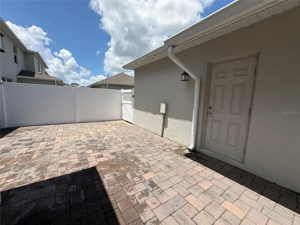 5647 Quiet Palm Loop St Cloud FL 34771