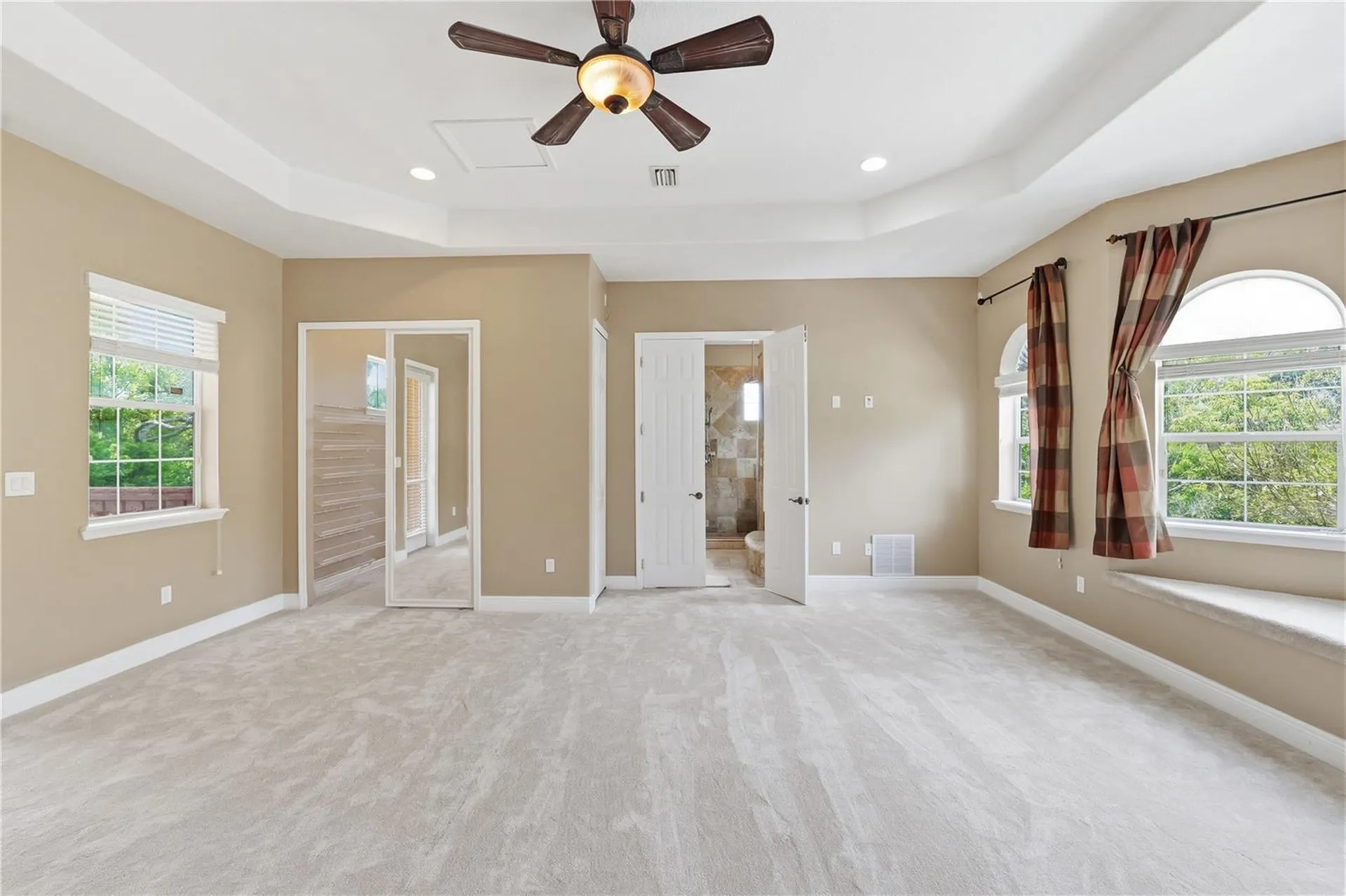 10307 Reclinata Lane Tampa FL 33618