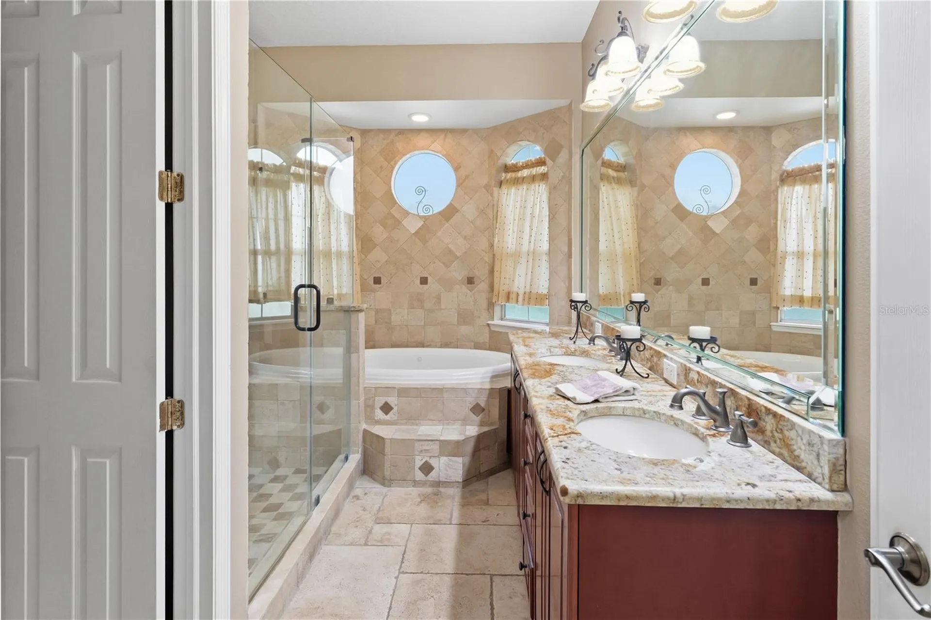 10307 Reclinata Lane Tampa FL 33618