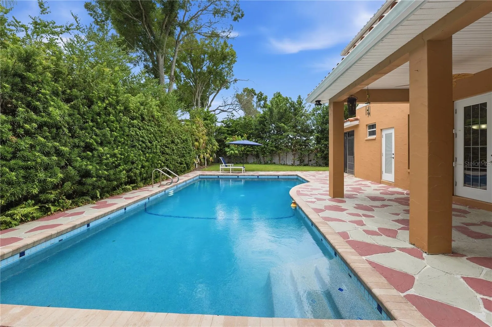10307 Reclinata Lane Tampa FL 33618