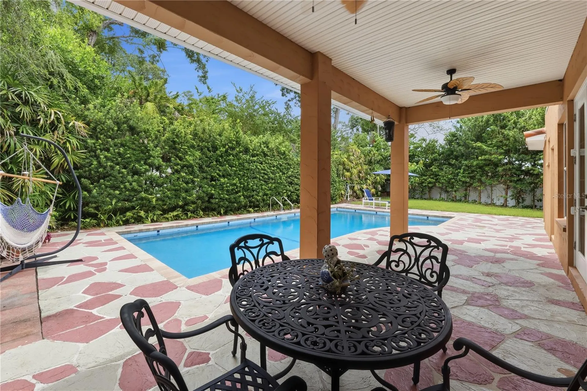 10307 Reclinata Lane Tampa FL 33618