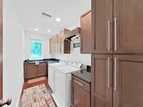 1729 Fats Lane Seffner FL 33584
