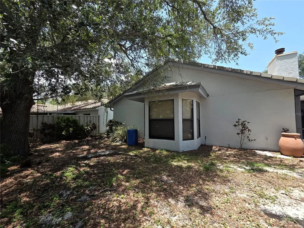 596 Quintana Place NE St Petersburg FL 33703