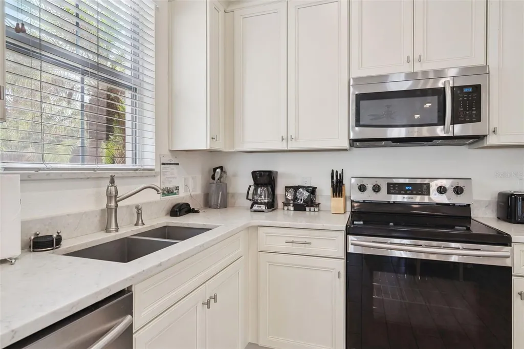3071 Key Lime Loop Kissimmee FL 34747