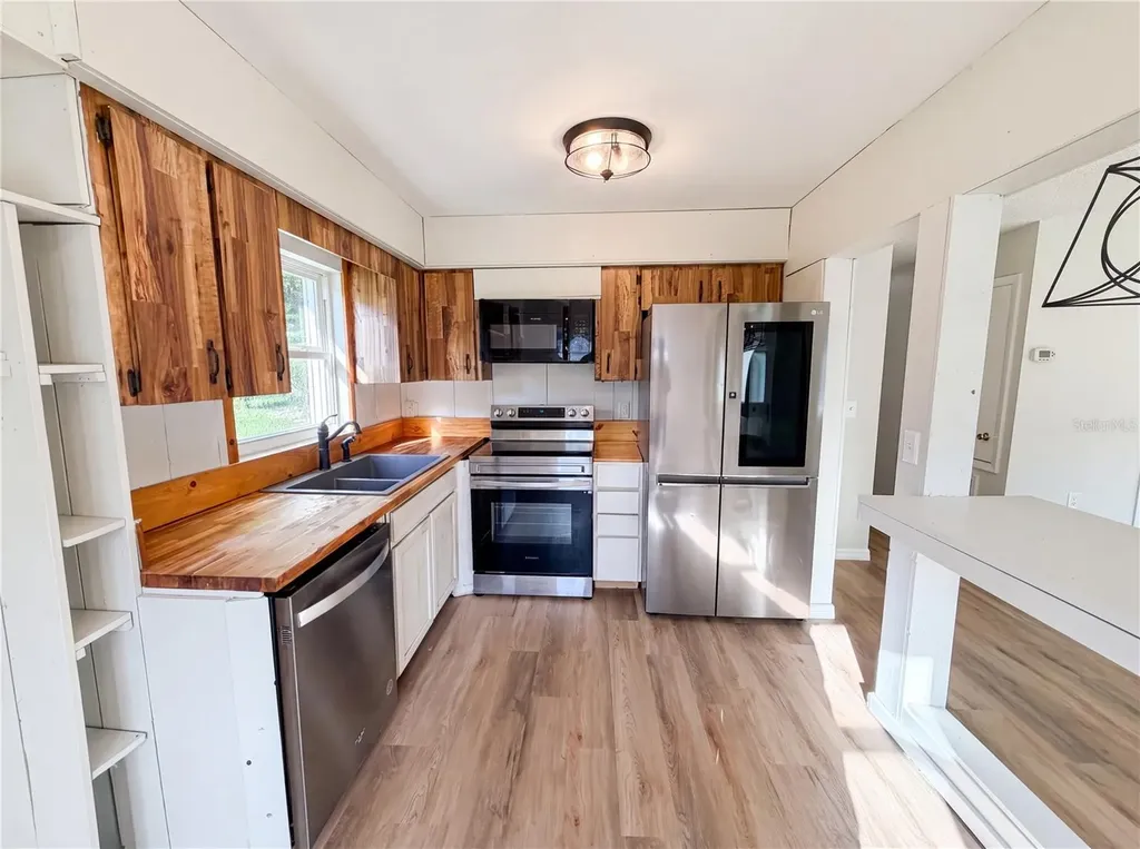 2230 Spring Hollow Drive Orange City FL 32763