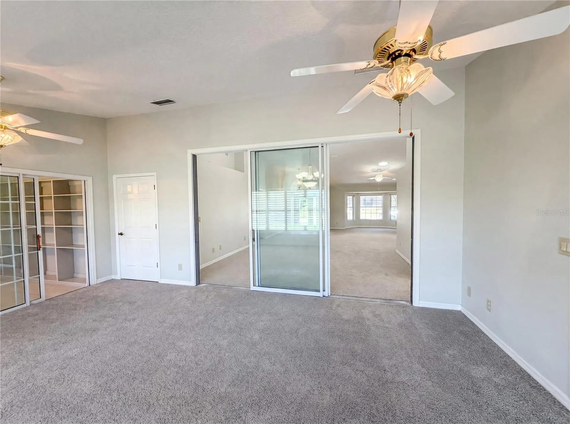 27305 Racquet Circle Leesburg FL 34748