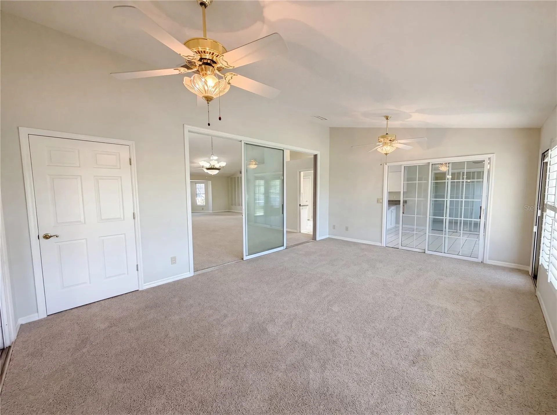 27305 Racquet Circle Leesburg FL 34748