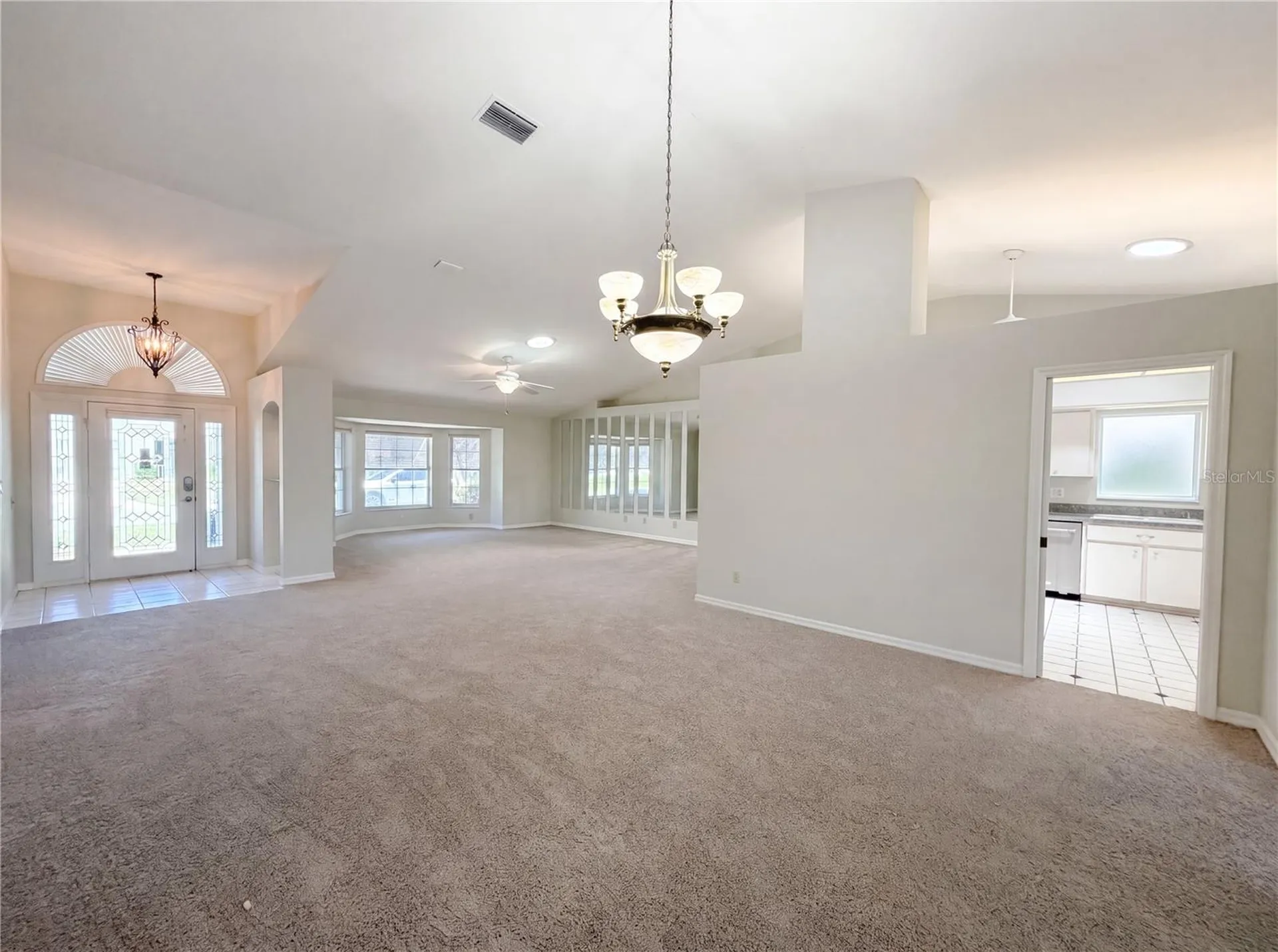 27305 Racquet Circle Leesburg FL 34748
