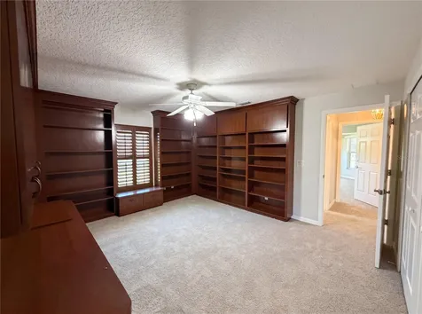 27305 Racquet Circle Leesburg FL 34748