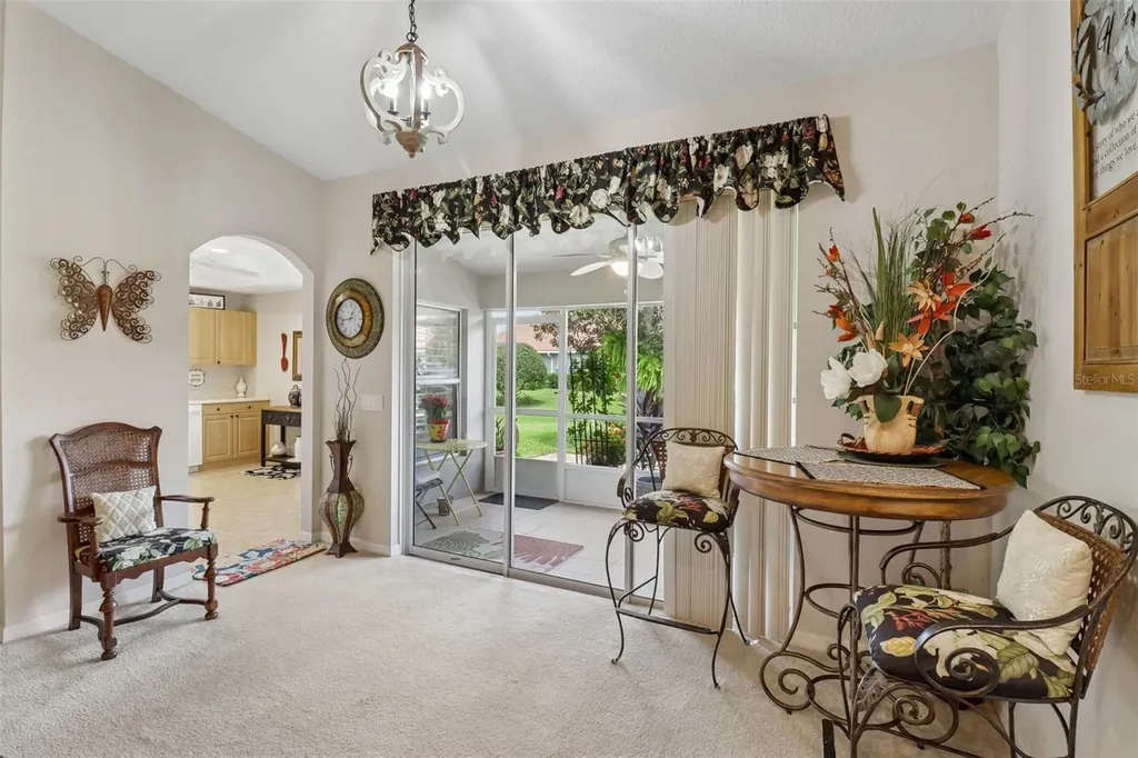 10172 Mainsail Drive Oxford FL 34484