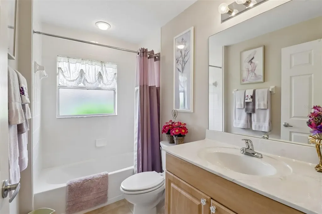 10172 Mainsail Drive Oxford FL 34484