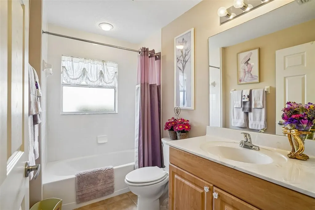 10172 Mainsail Drive Oxford FL 34484