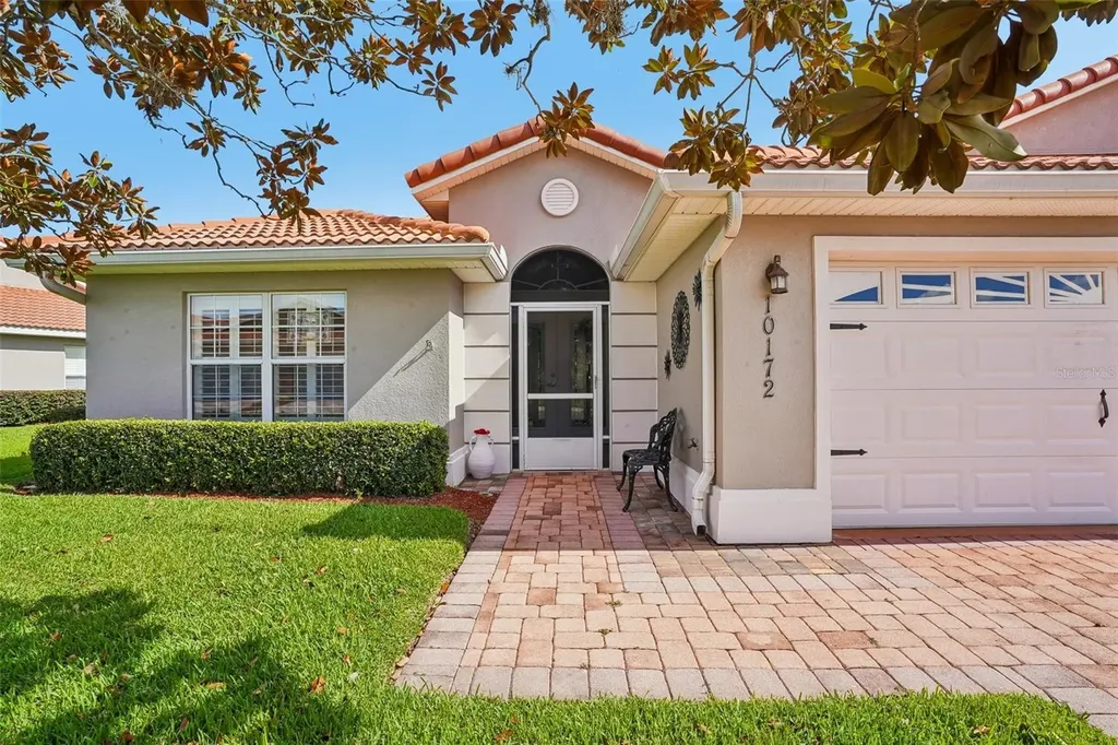 10172 Mainsail Drive Oxford FL 34484