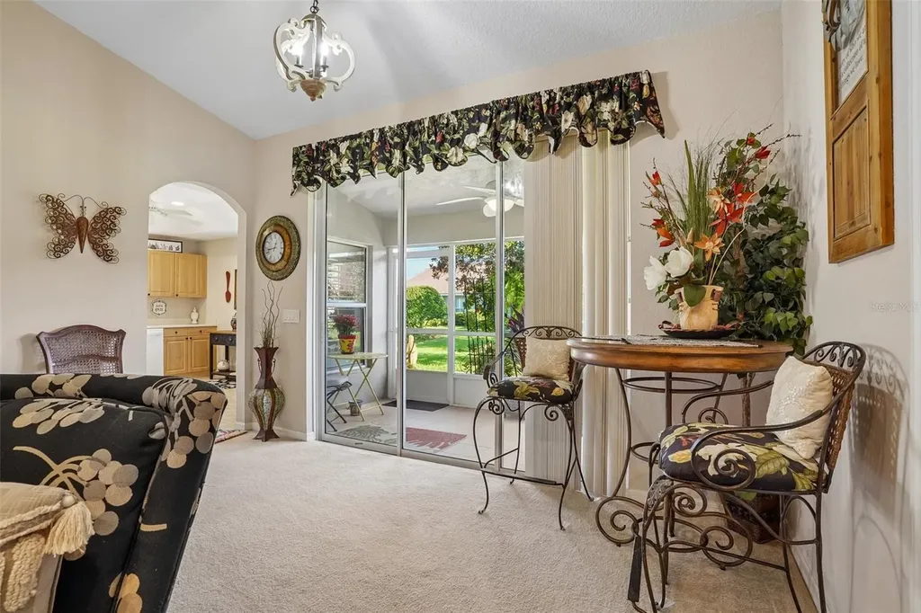 10172 Mainsail Drive Oxford FL 34484