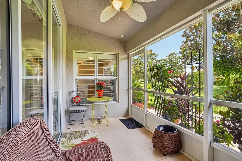 10172 Mainsail Drive Oxford FL 34484