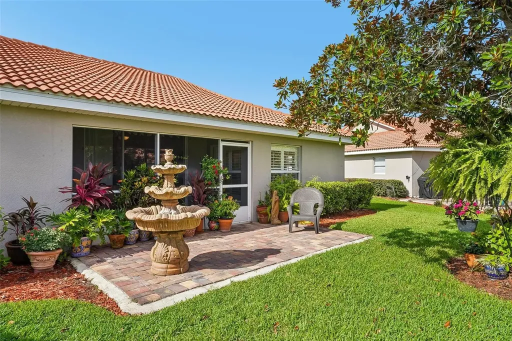 10172 Mainsail Drive Oxford FL 34484