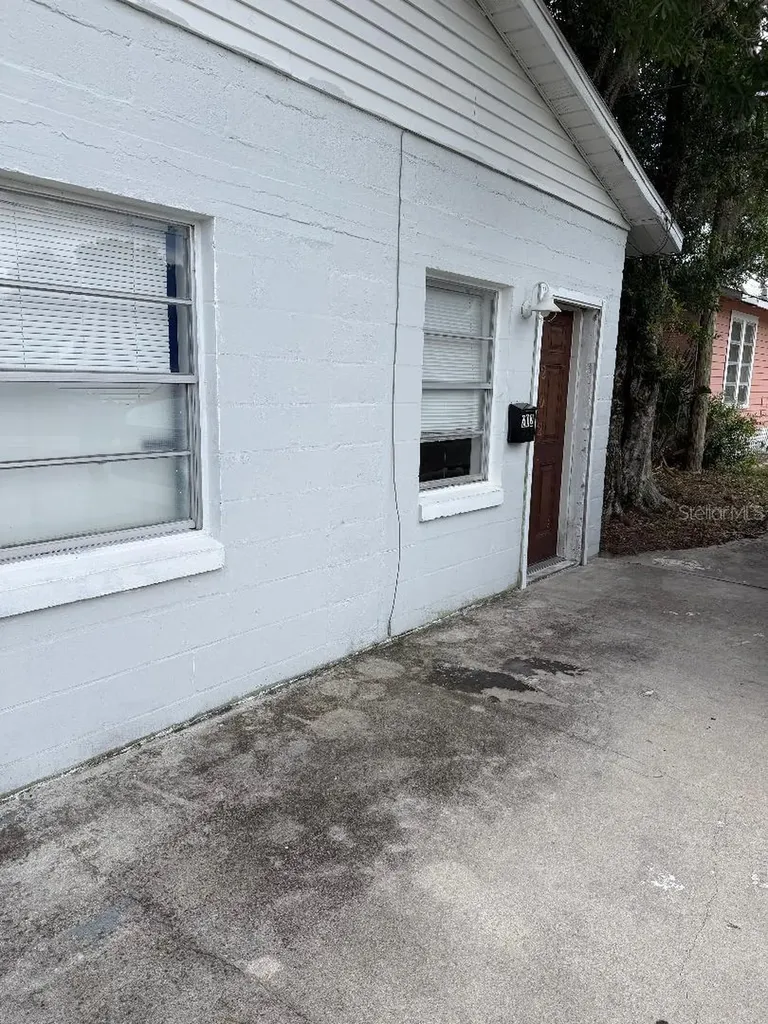 202 S Mango Street Sebring FL 33870