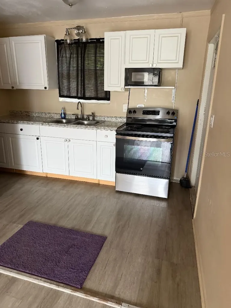 202 S Mango Street Sebring FL 33870