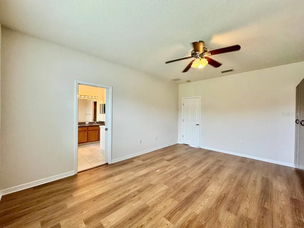 9614 Oak Glade Avenue Tampa FL 33647