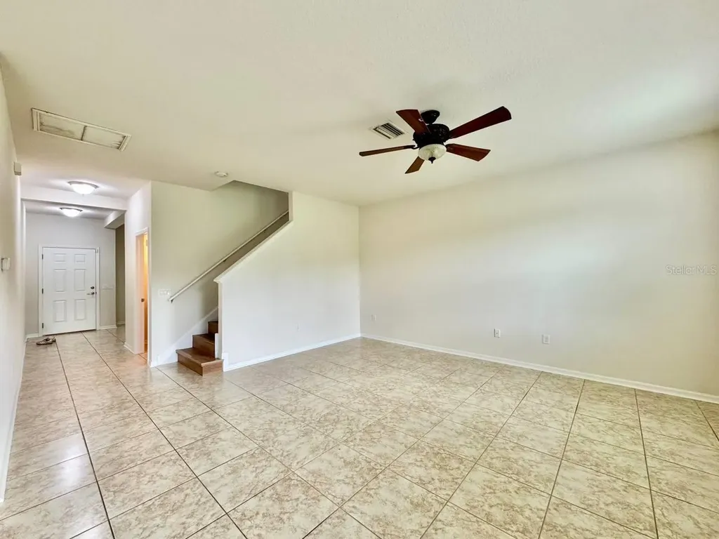 9614 Oak Glade Avenue Tampa FL 33647