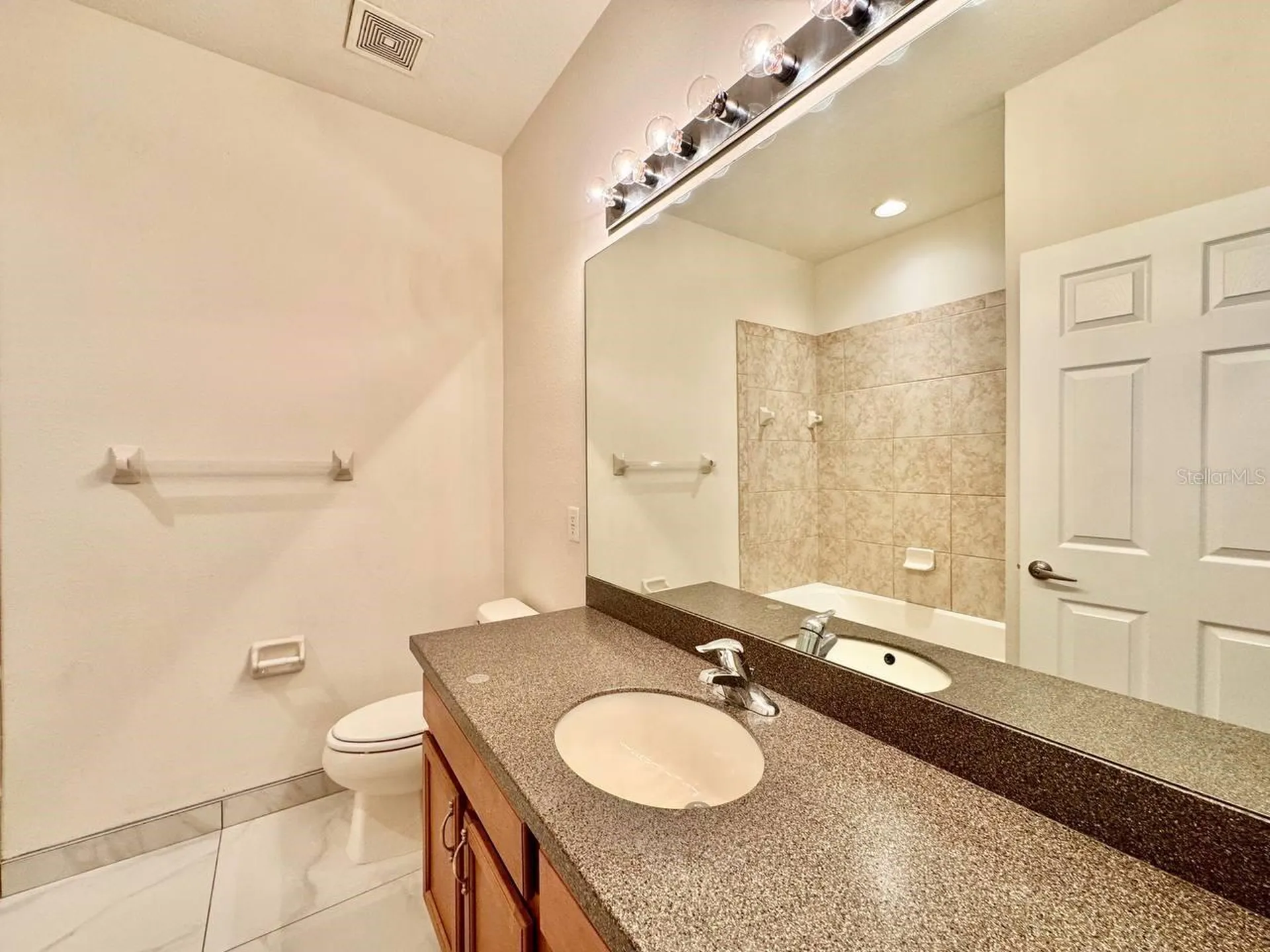 9614 Oak Glade Avenue Tampa FL 33647