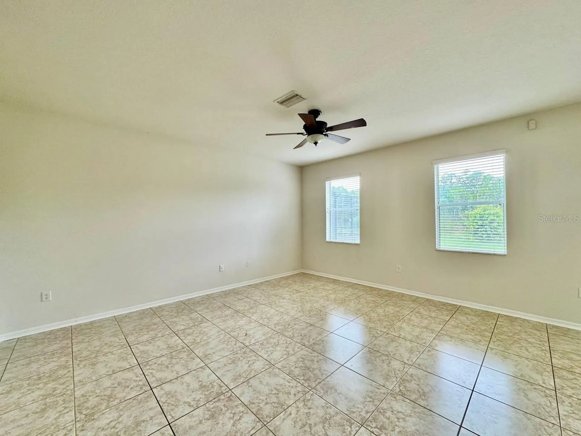 9614 Oak Glade Avenue Tampa FL 33647