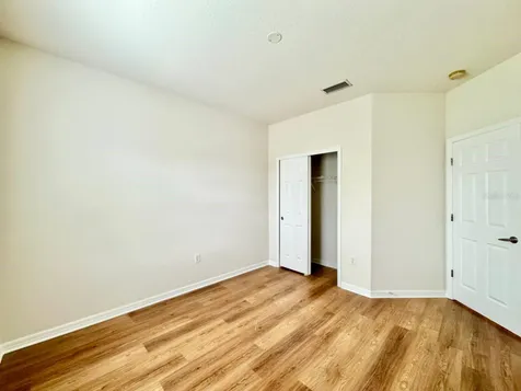 9614 Oak Glade Avenue Tampa FL 33647