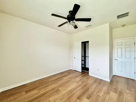 9614 Oak Glade Avenue Tampa FL 33647