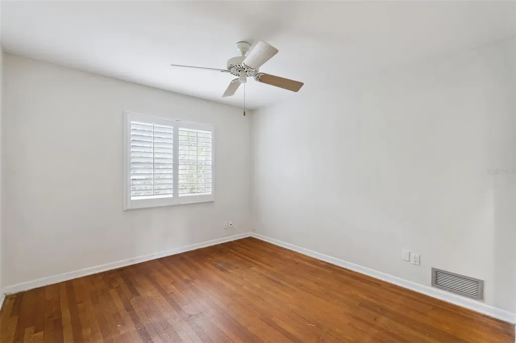 1008 E Ridgewood Street Orlando FL 32803