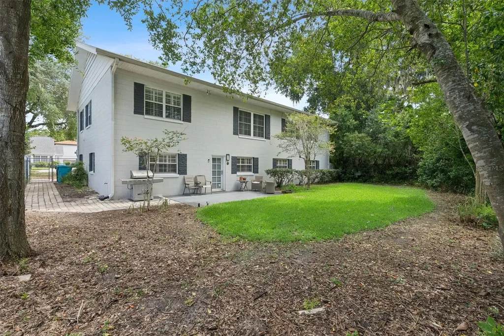 1008 E Ridgewood Street Orlando FL 32803